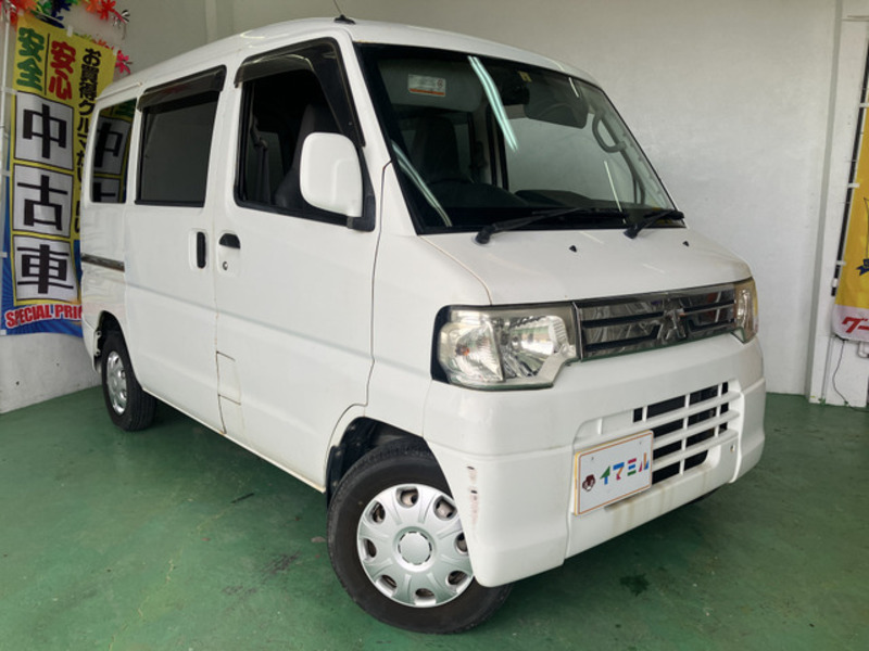 MITSUBISHI MINICAB VAN