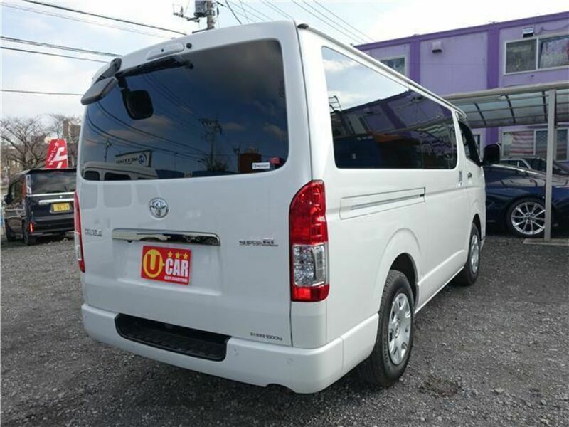 HIACE VAN