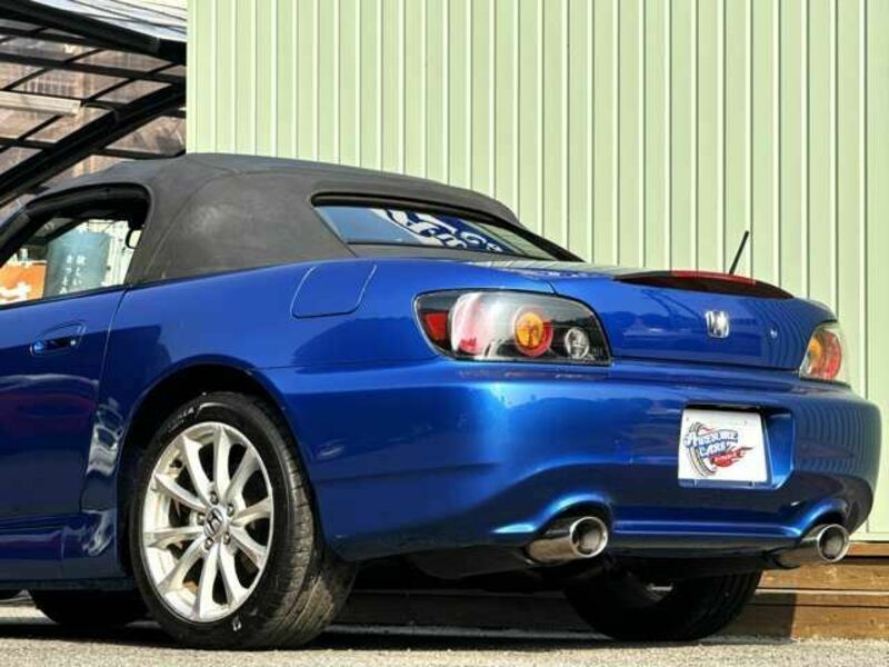 S2000