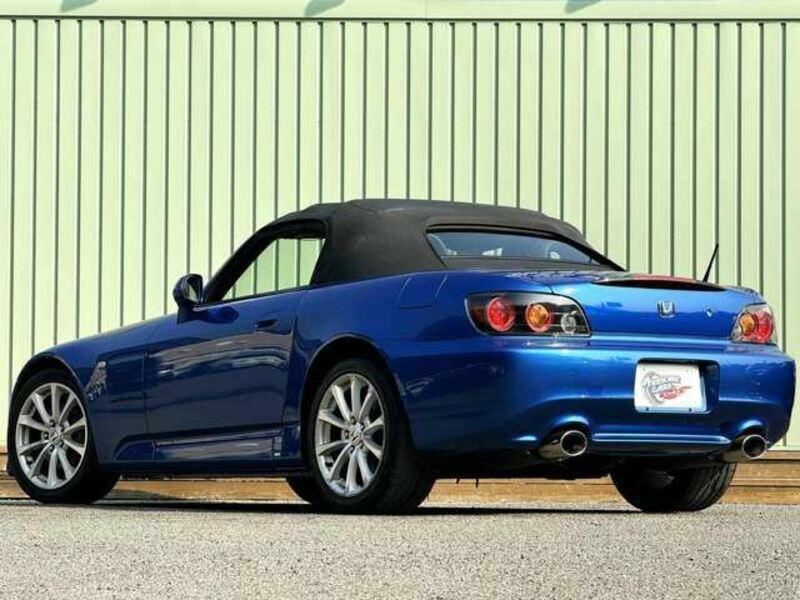 S2000