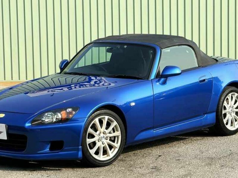 S2000