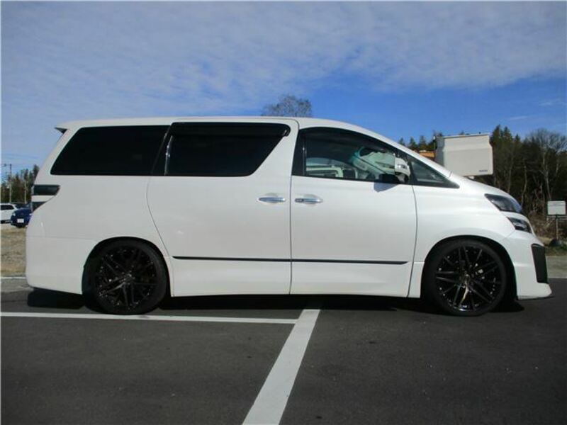 VELLFIRE