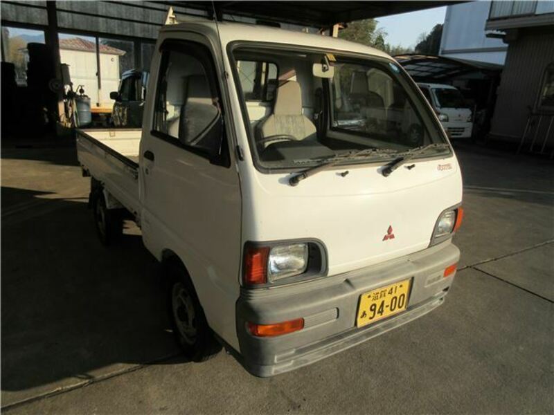 MITSUBISHI MINICAB TRUCK