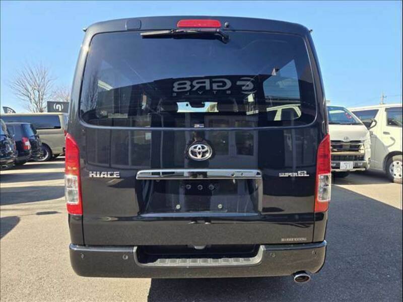 HIACE VAN