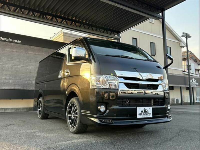 HIACE VAN