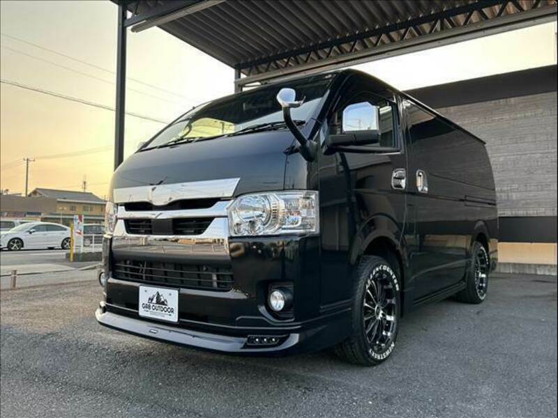 HIACE VAN