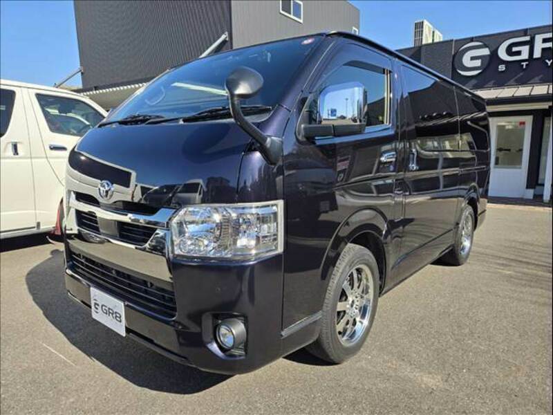 HIACE VAN