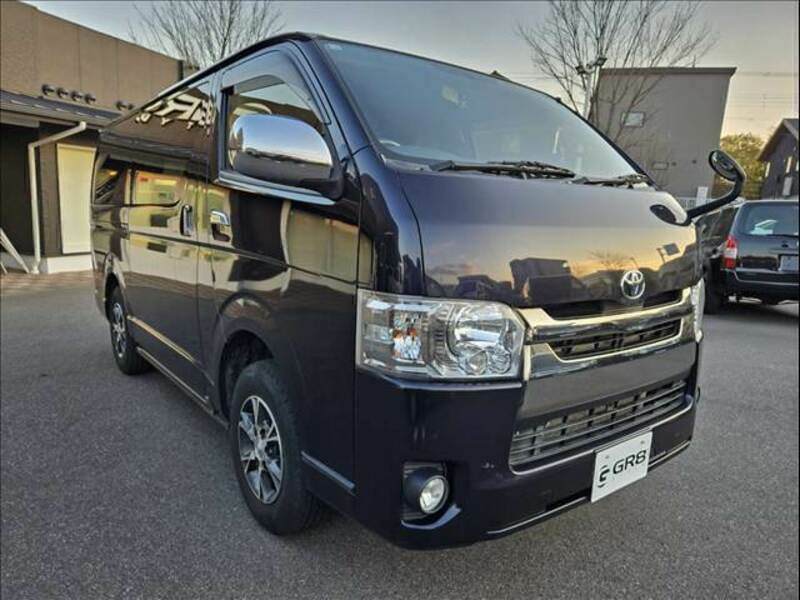 HIACE VAN