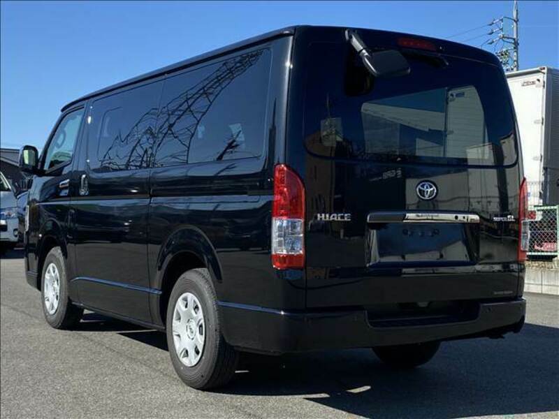 HIACE VAN