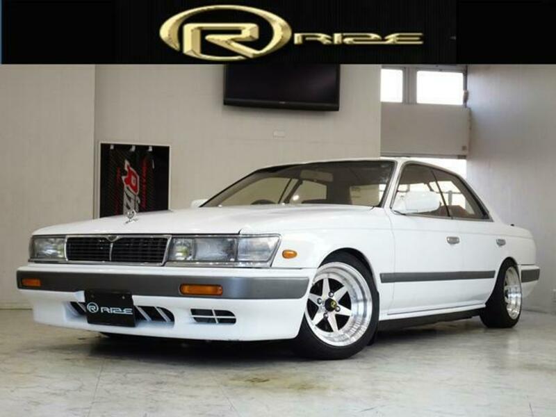 NISSAN LAUREL