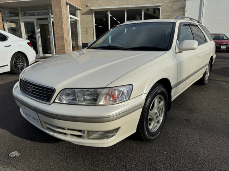 TOYOTA MARK II QUALIS