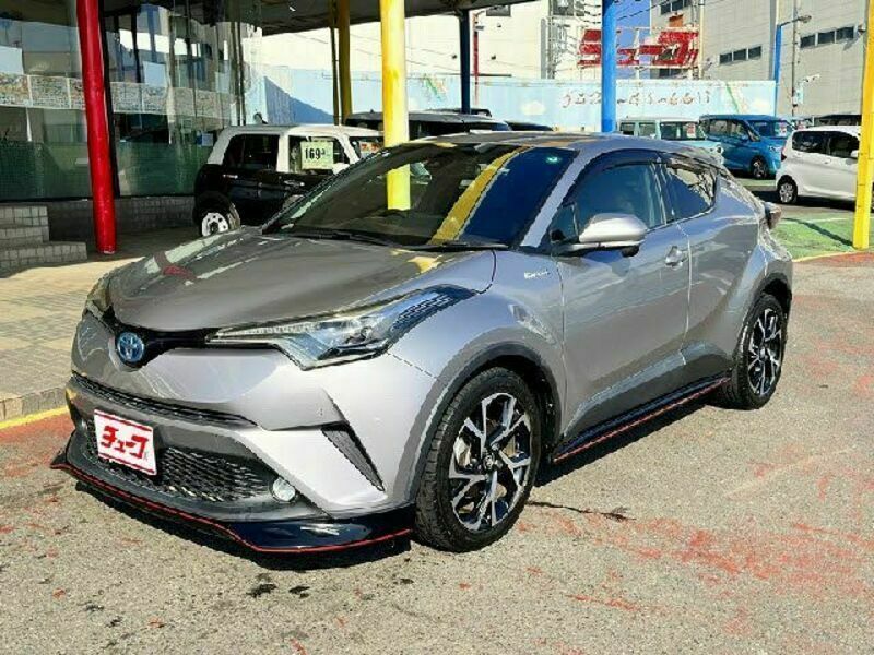 TOYOTA C-HR