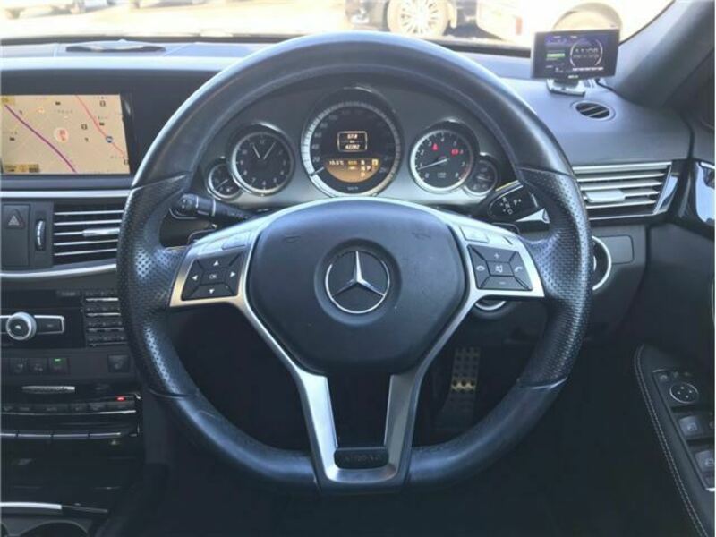 E-CLASS