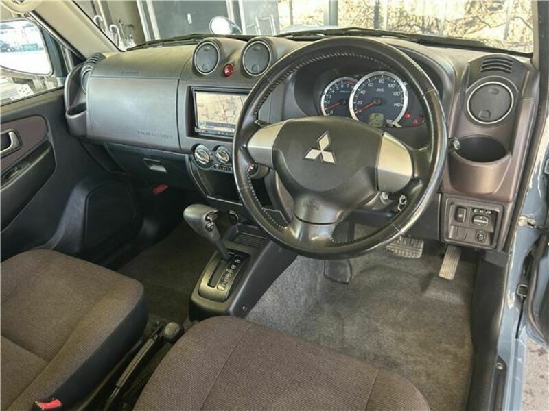 PAJERO MINI