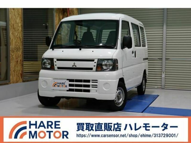 MITSUBISHI MINICAB VAN