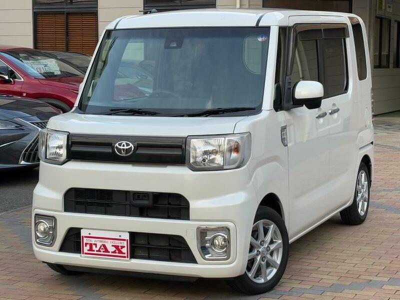 TOYOTA PIXIS MEGA