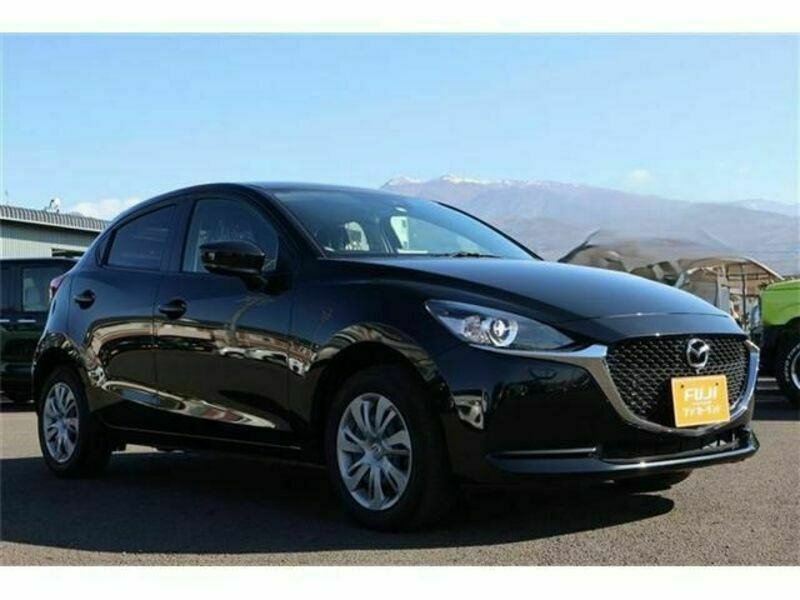 MAZDA2