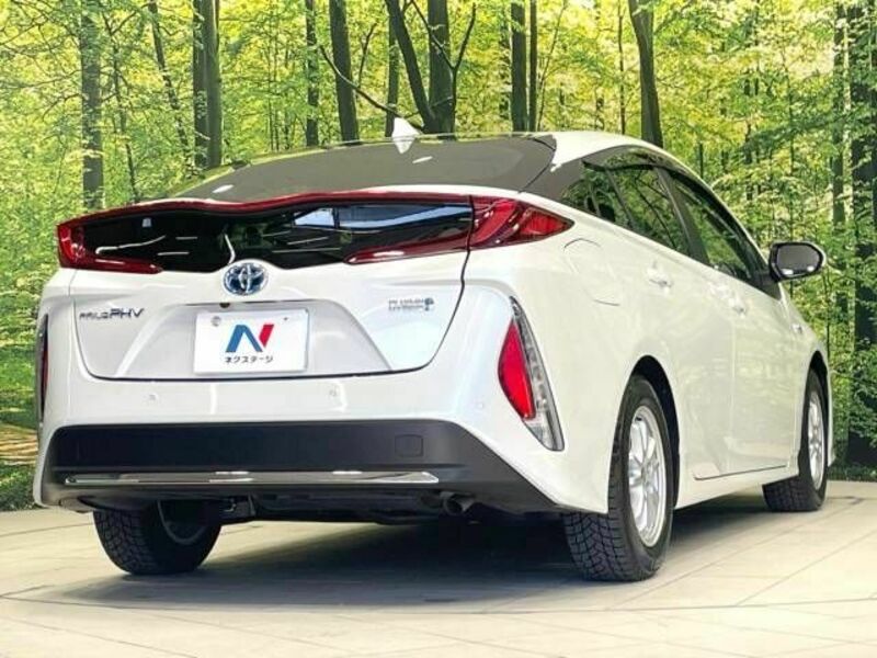 PRIUS PHV