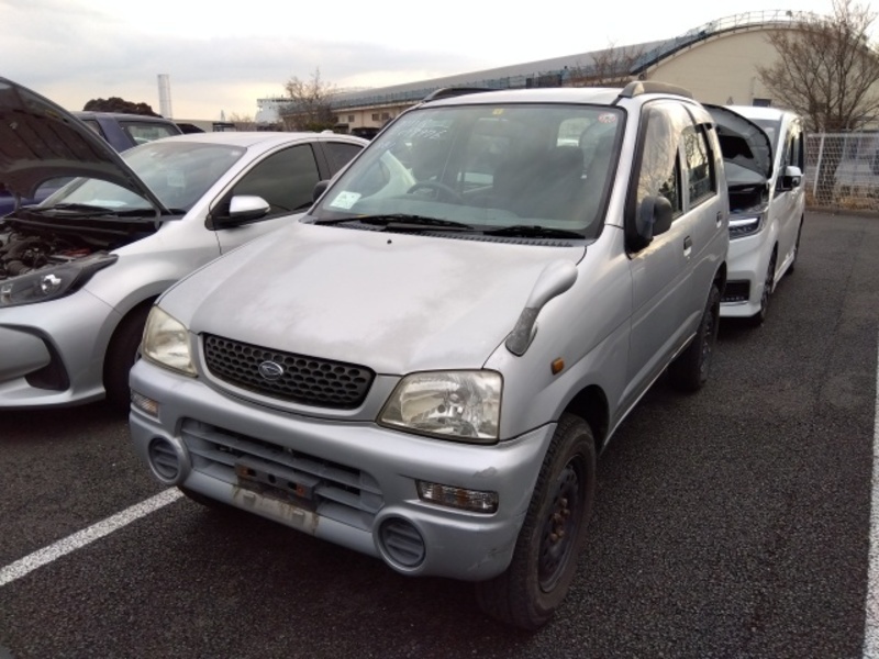 DAIHATSU TERIOS KID