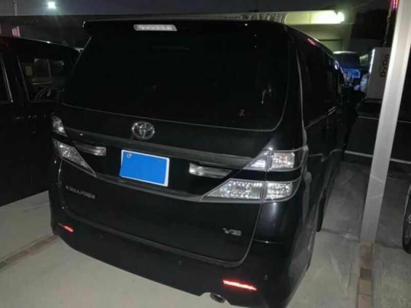 VELLFIRE