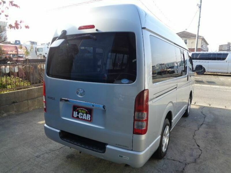 HIACE VAN