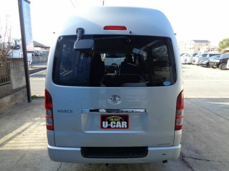 HIACE VAN