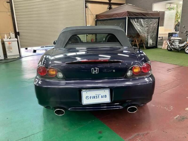 S2000