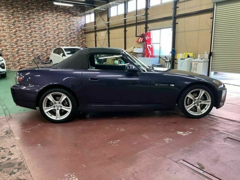 S2000