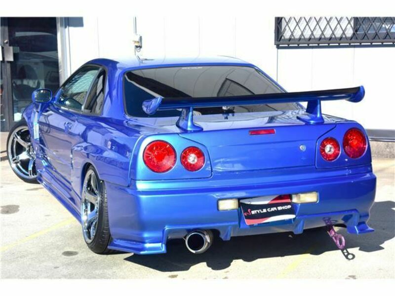 SKYLINE