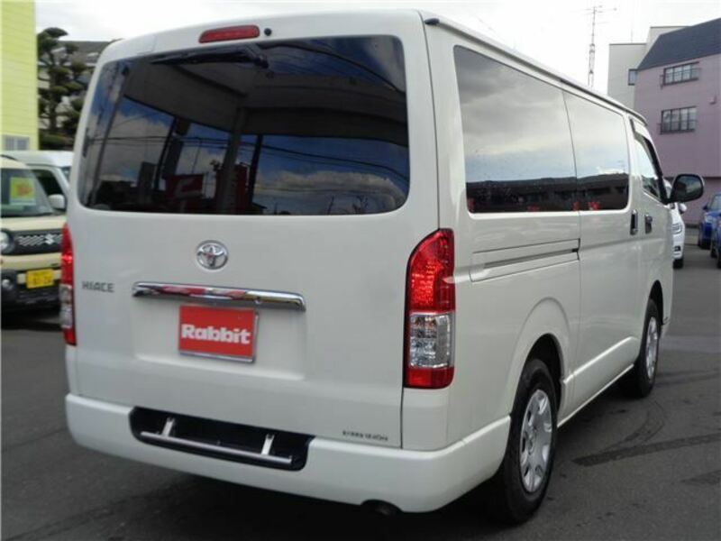 HIACE VAN