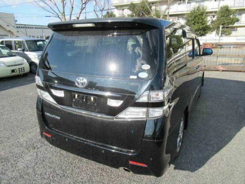 VELLFIRE