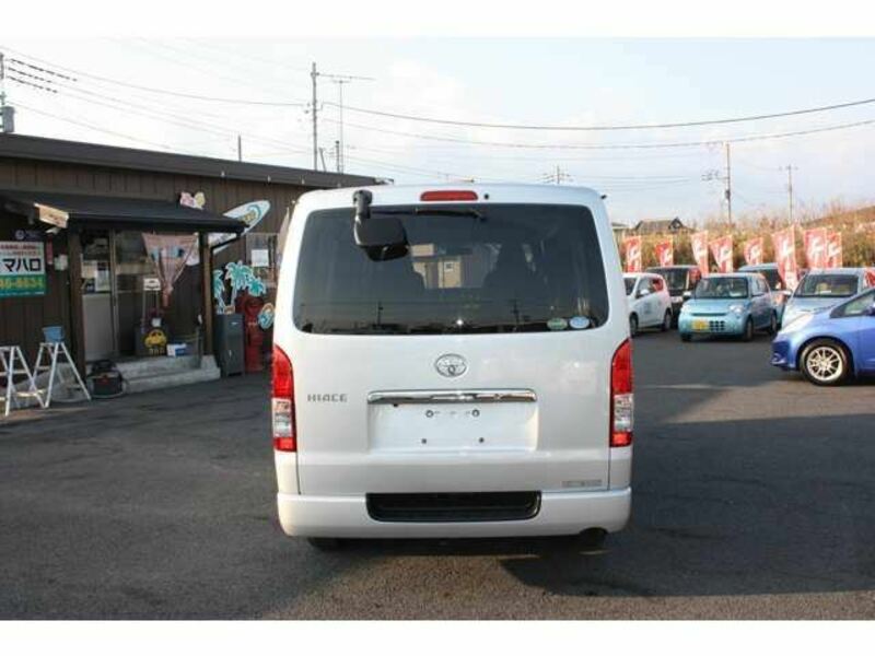 HIACE VAN