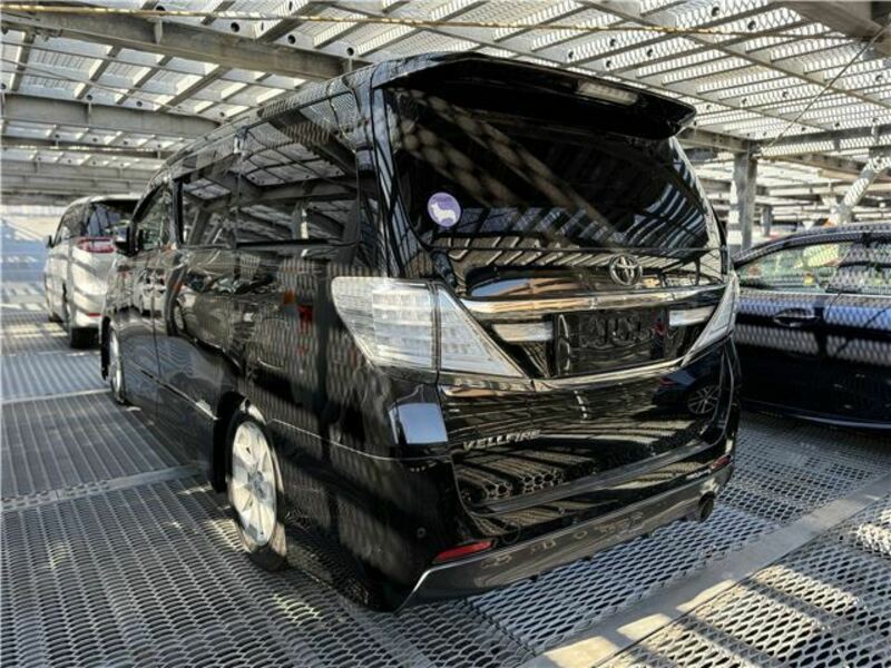 VELLFIRE