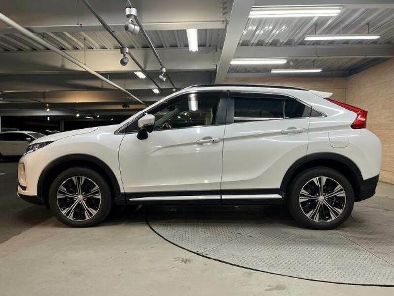 ECLIPSE CROSS