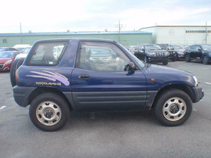 RAV4