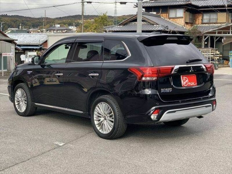 OUTLANDER PHEV