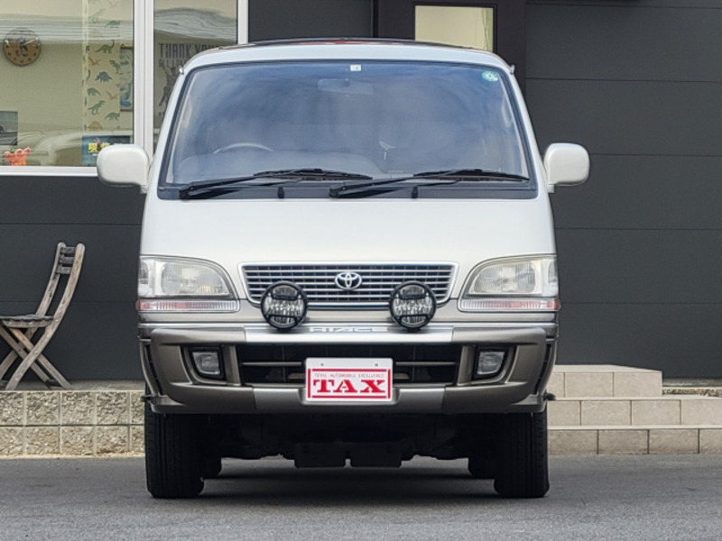 HIACE