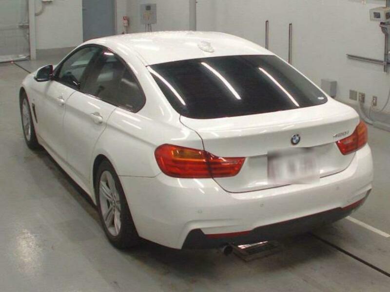 4 SERIES