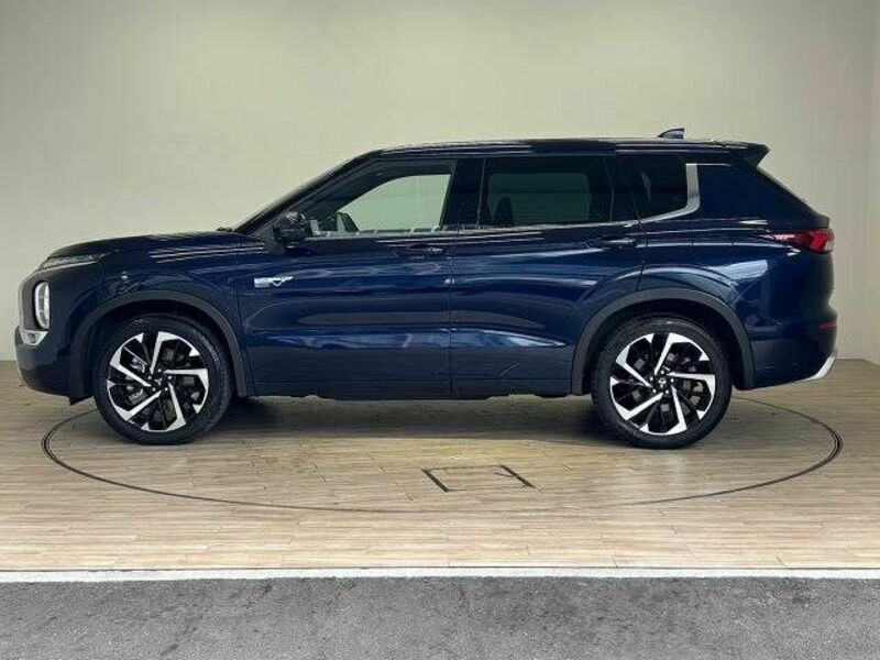 OUTLANDER PHEV