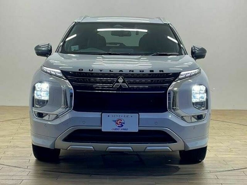 OUTLANDER PHEV