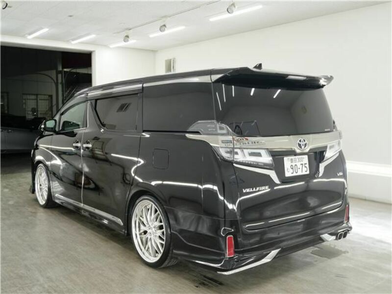 VELLFIRE