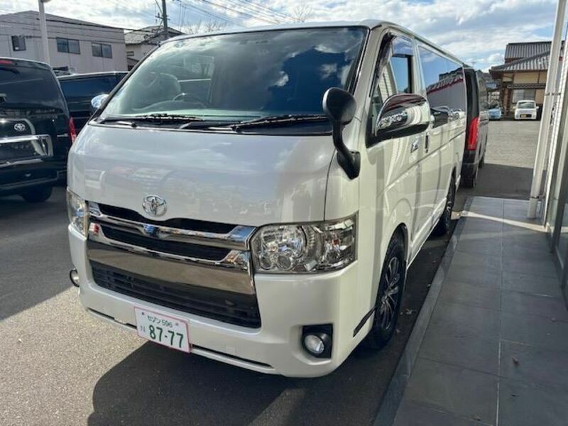 HIACE VAN