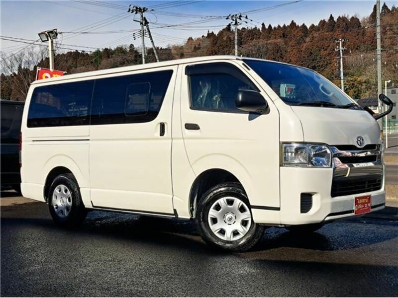 HIACE VAN