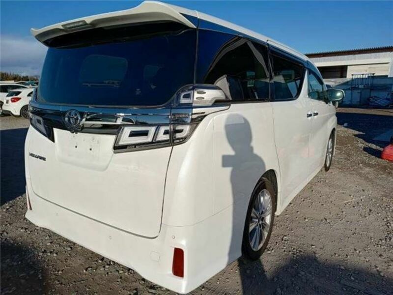 VELLFIRE