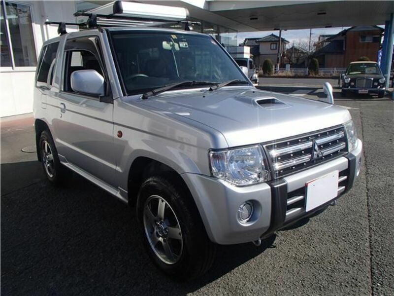 PAJERO MINI