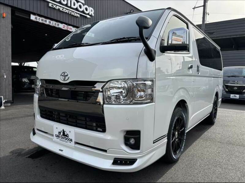 HIACE VAN