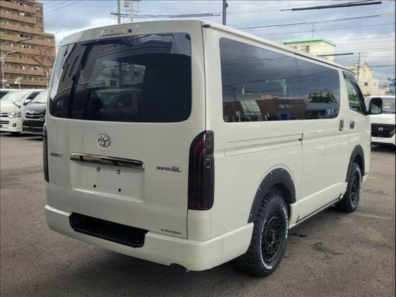 HIACE VAN