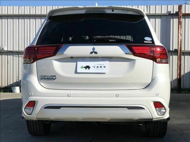 OUTLANDER PHEV