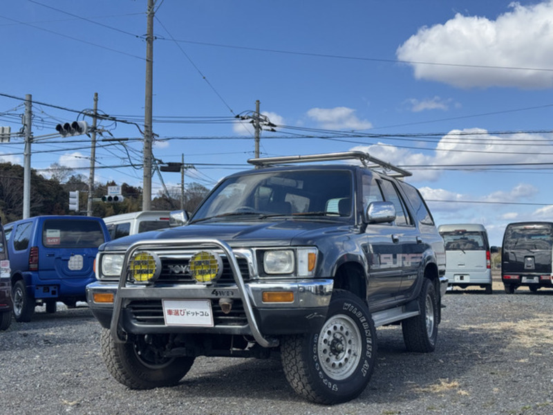 TOYOTA HILUX SURF