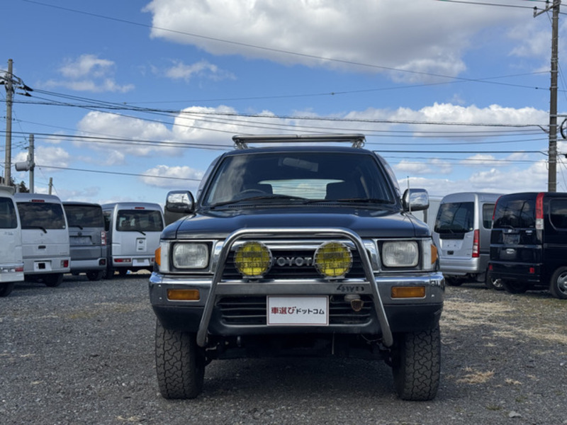 HILUX SURF